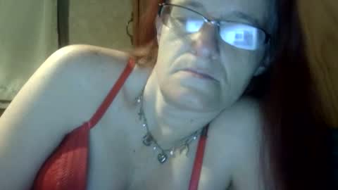 Snapshot of carleeswoman08 chatting on 03.20.26 carleeswoman08 online show from 03.20.26