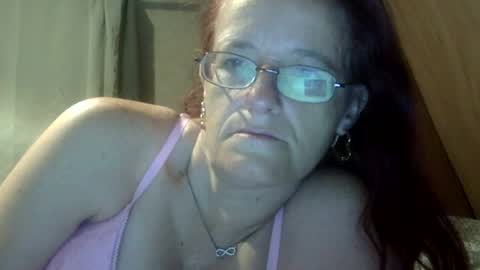 Snapshot of carleeswoman08 chatting on 06.22.26 carleeswoman08 online show from 06.22.26
