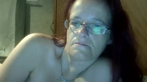 Snapshot of carleeswoman08 chatting on 06.24.26 carleeswoman08 online show from 06.24.26