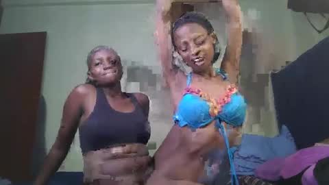 Snapshot of carlex_ chatting on 09.30.25 carlex_ online show from 09.30.25