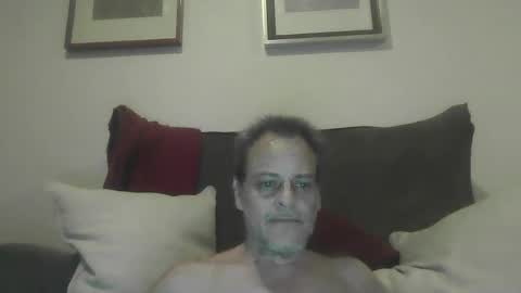 Snapshot of carlo76mx chatting on 12.30.24 carlo online show from 12.30.24