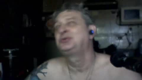 Snapshot of carlos712009 chatting on 02.14.26 carlos712009 online show from 02.14.26