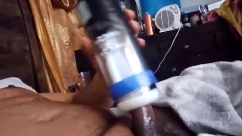 Snapshot of carlos91342 chatting on 02.19.26 Carlos online show from 02.19.26