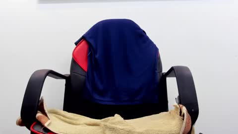 Snapshot of carlos_alber12 chatting on 02.27.25 carlos_alber12 online show from 02.27.25