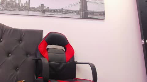 Snapshot of carlos_alber12 chatting on 03.07.25 carlos_alber12 online show from 03.07.25