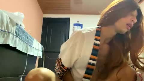 Snapshot of carlosdr10 chatting on 12.03.24 LisaGreyson online show from 12.03.24