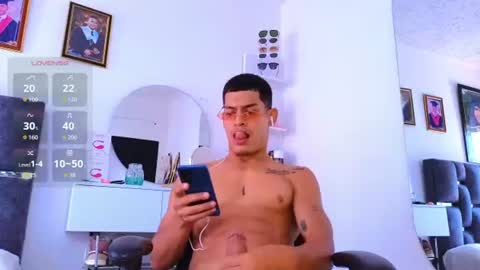 Snapshot of carloshero69 chatting on 07.31.26 carloshero69 online show from 07.31.26