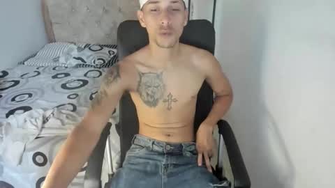 carlossmi01 online show from 10.01.25
