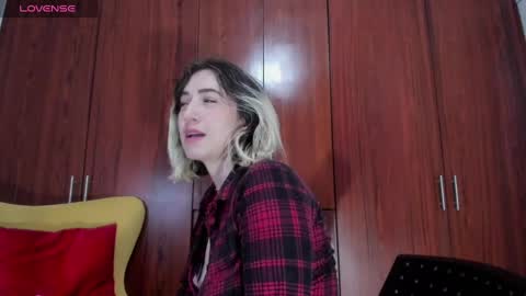 carly grasso  online show from 09.10.25