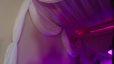 Snapshot of carly_monroe_ chatting on 09.29.25 Carly Monroe online show from 09.29.25