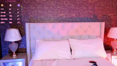 Snapshot of carly_monroe_ chatting on 11.07.25 Carly Monroe online show from 11.07.25