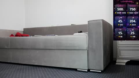 Snapshot of carmela_fox chatting on 12.12.24 Carmela online show from 12.12.24