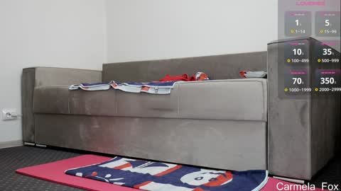 Snapshot of carmela_fox chatting on 09.30.25 Carmela online show from 09.30.25