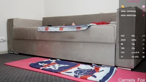 Snapshot of carmela_fox chatting on 10.15.25 Carmela online show from 10.15.25