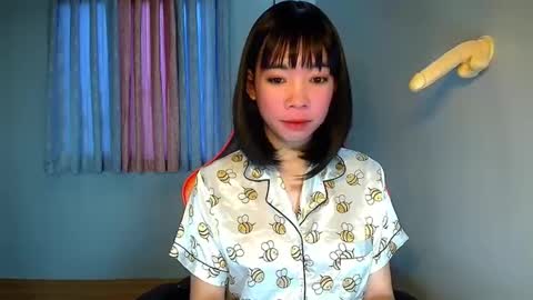 Snapshot of carmelasexmachinex chatting on 01.13.25 carmela online show from 01.13.25