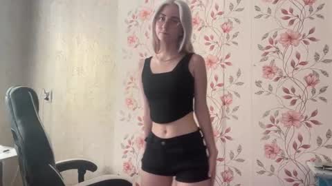 Elina online show from 07.04.26