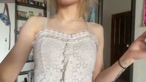 Elina online show from 07.19.26