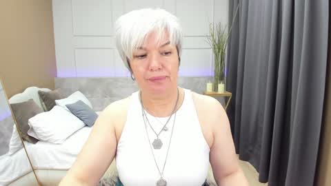 Snapshot of carmensoft chatting on 12.23.24 Carmen online show from 12.23.24