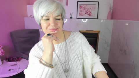 Snapshot of carmensoft chatting on 01.26.25 Carmen online show from 01.26.25