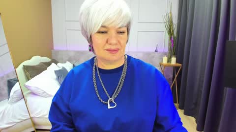 Snapshot of carmensoft chatting on 02.02.25 Carmen online show from 02.02.25