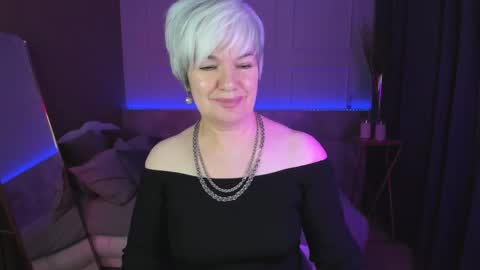 Snapshot of carmensoft chatting on 02.26.25 Carmen online show from 02.26.25