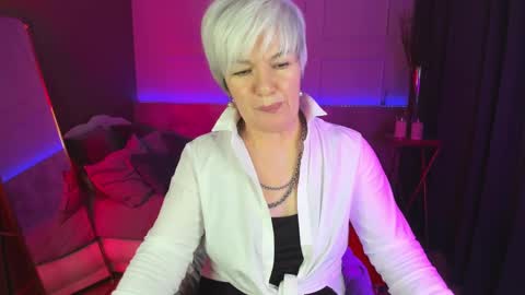 Snapshot of carmensoft chatting on 02.26.25 Carmen online show from 02.26.25