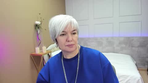 Snapshot of carmensoft chatting on 10.05.25 Carmen online show from 10.05.25