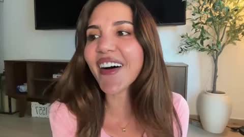 Snapshot of carmenthebrat chatting on 11.04.25 Your fav goddess online show from 11.04.25