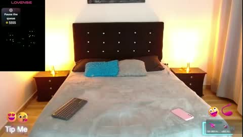 Snapshot of caro_sexo chatting on 03.04.25 CARITO online show from 03.04.25