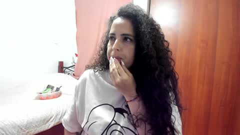 Snapshot of carol_diazz chatting on 12.24.24 carol I broadcast from 3-9 pm Chicago USA online show from 12.24.24