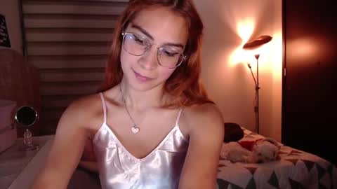 Snapshot of carolayn12 chatting on 12.05.24 Carolayn online show from 12.05.24