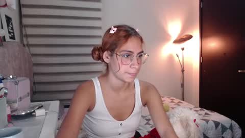 Snapshot of carolayn12 chatting on 12.06.24 Carolayn online show from 12.06.24