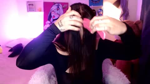 Snapshot of carolhoneyx chatting on 02.25.25 Carolina online show from 02.25.25