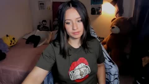 Snapshot of carolhoneyx chatting on 03.02.25 Carolina online show from 03.02.25