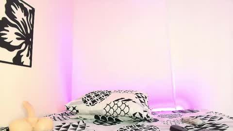 carolina baire online show from 04.13.26