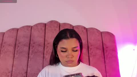 carolina_evannss online show from 12.18.25