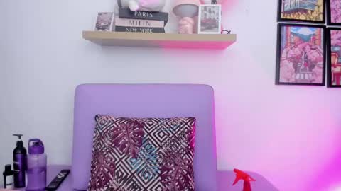 Carolina  online show from 10.01.25