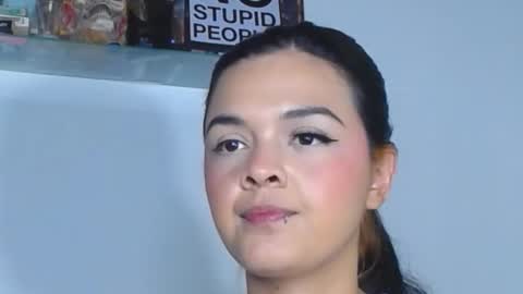 Snapshot of carolina_ml chatting on 10.20.25 CarolinaM online show from 10.20.25