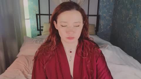 Mira online show from 10.12.25