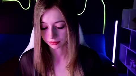 Carolina online show from 12.05.24