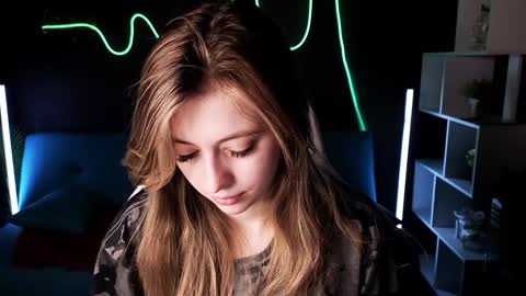 Carolina online show from 01.25.25