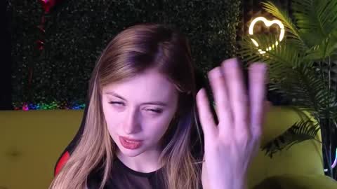 Carolina online show from 02.26.25