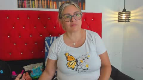 Carolina online show from 10.06.25