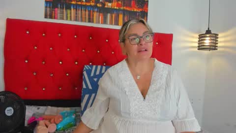 Carolina online show from 11.05.25