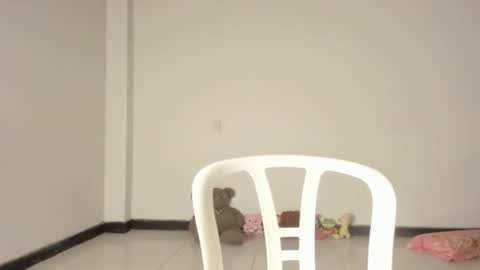 carolinagomez22 online show from 10.27.25