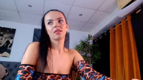 Mellany online show from 02.05.26