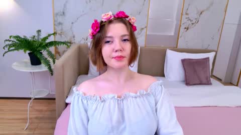 Snapshot of carolinasherry chatting on 11.07.25 carolinasherry online show from 11.07.25