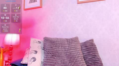  Caroline  online show from 12.21.24