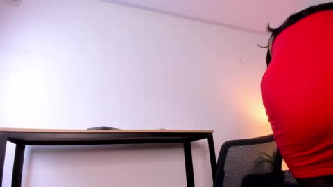  Caroline  online show from 04.11.26