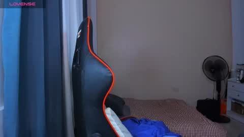 caroline_east online show from 10.22.25